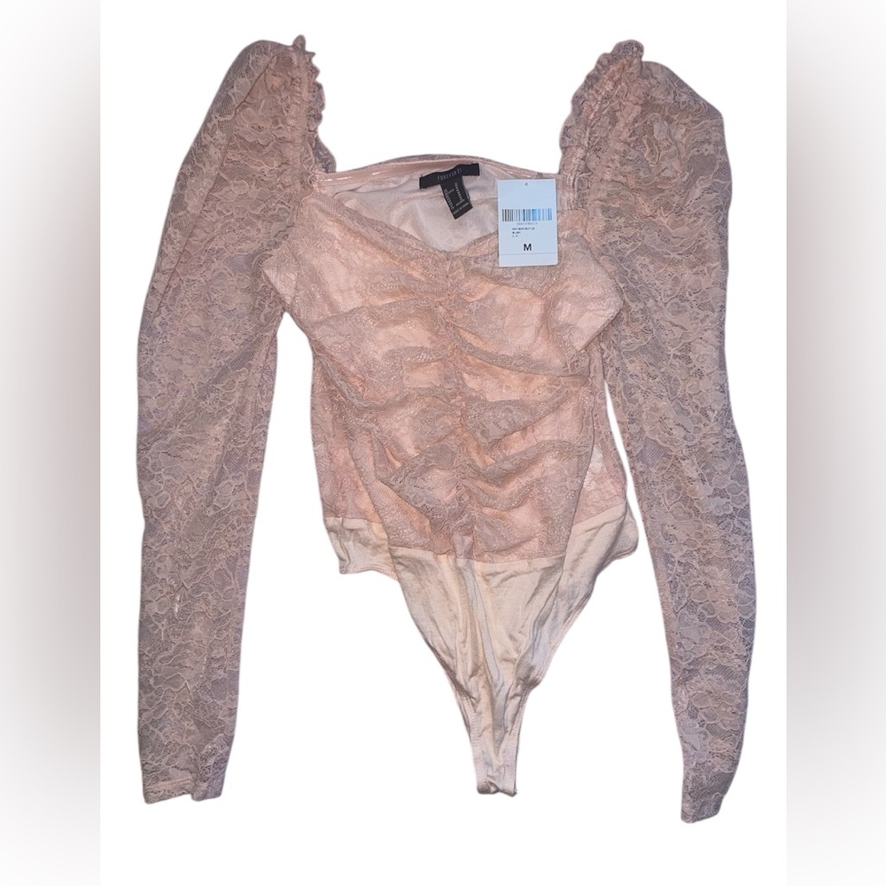Forever 21 Blush Pink Lace puff sleeve bodysuit size Medium